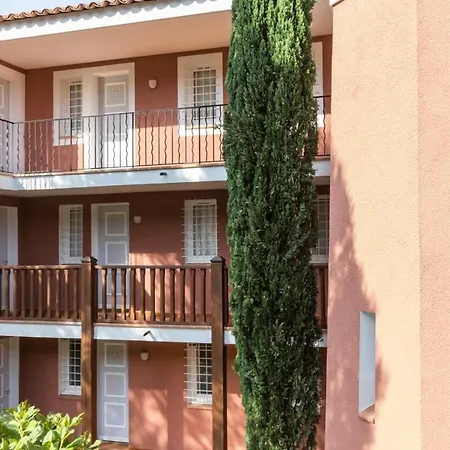 Apartment Le Hameau De Cap Esterel - Maeva - 5 Personnes - Selection Mae-7944 *