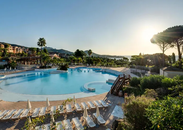 Résidence Le Hameau De Cap Esterel - Maeva - 5 Personnes - Sélection Mae-7944